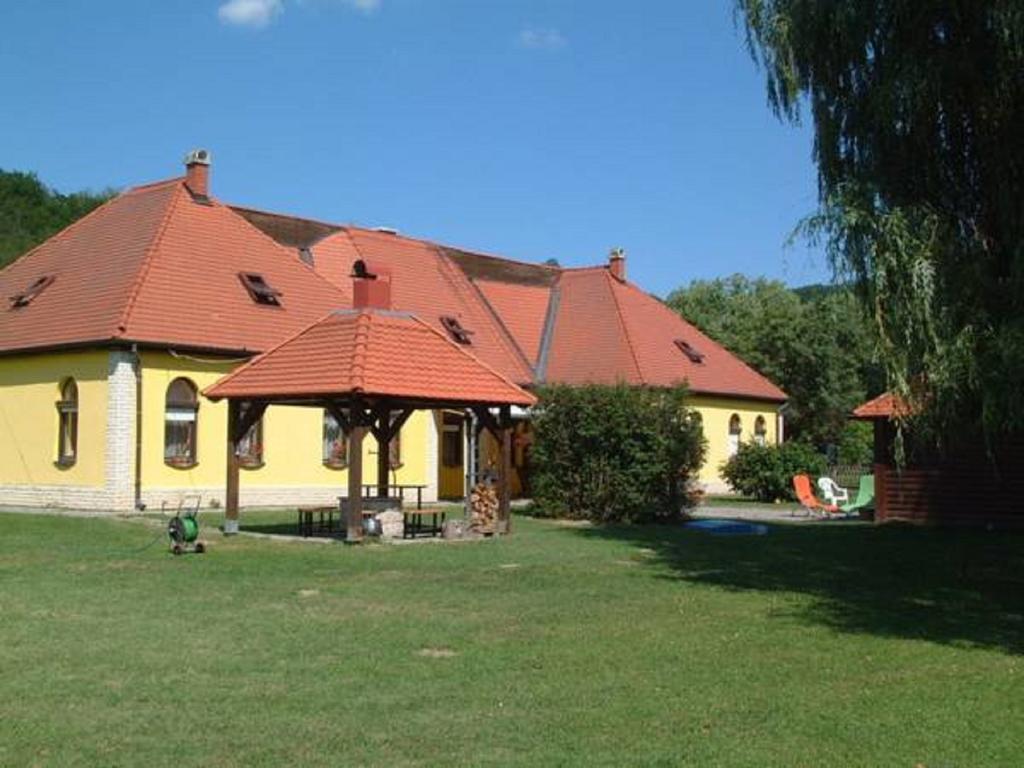 Kisecset-Vendeghaz Otel Dış mekan fotoğraf
